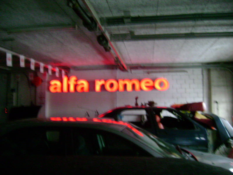 Club Alfa Mania Ch Leggi Argomento VENDESI Insegna Alfa Romeo